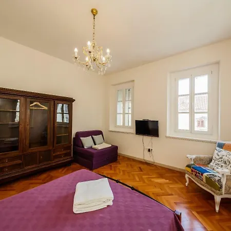 Sedam Bisera 11 - Charming & In Center شقة Kaštela